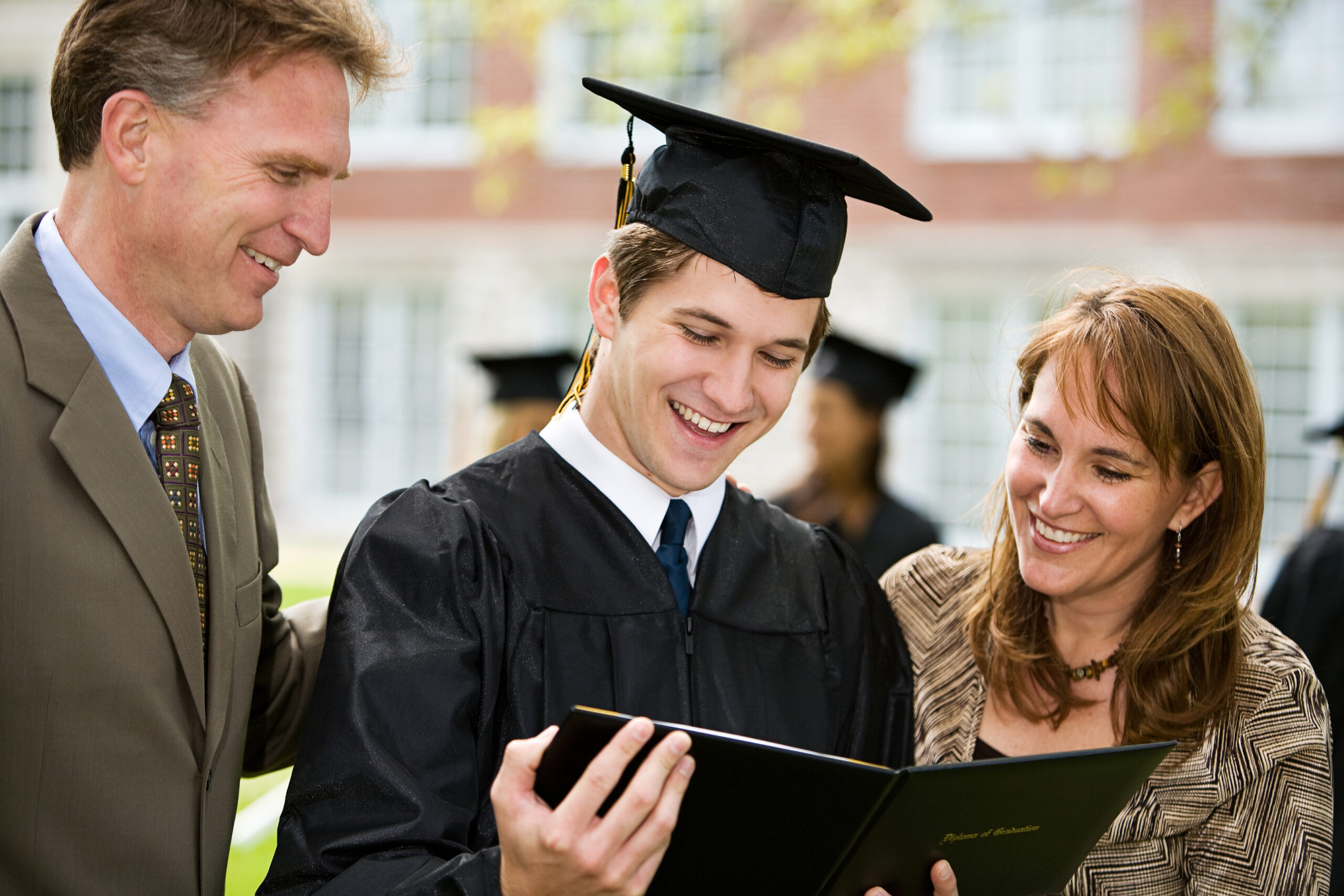 Link to blog post: A Guide to How to Pay for Your Kid’s College