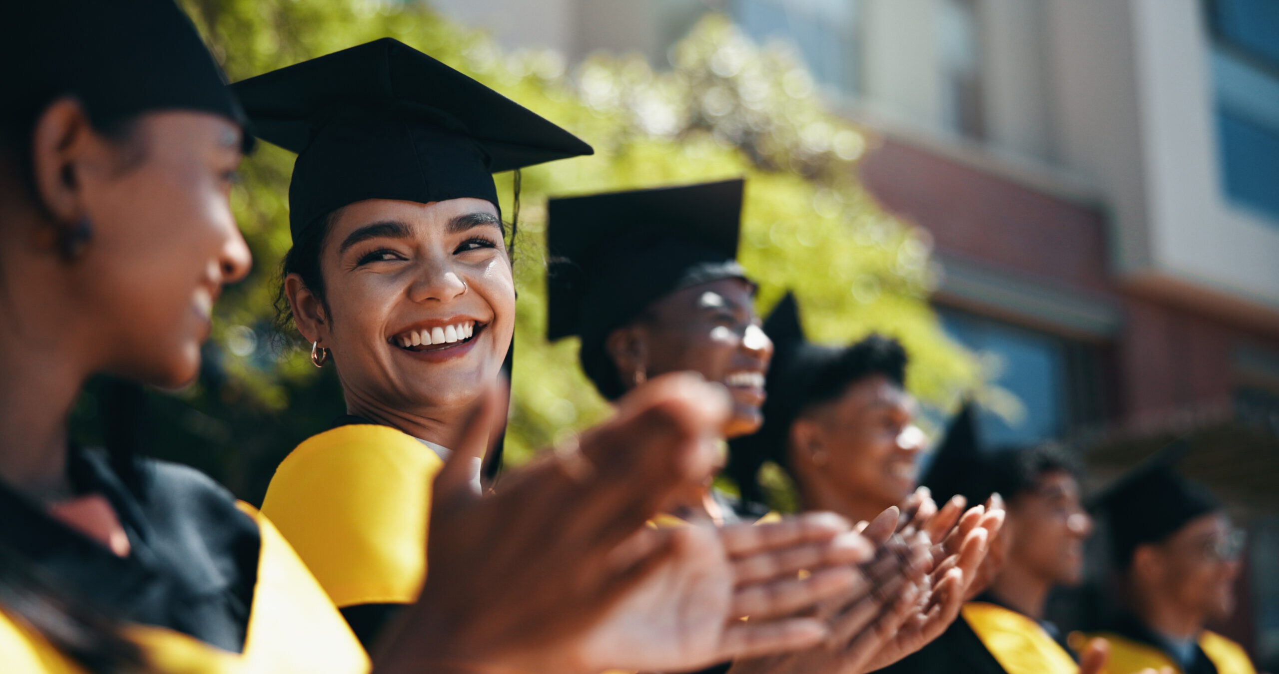 Link to blog post: Best Student Loan Tips for High School Seniors Attending College in 2026 